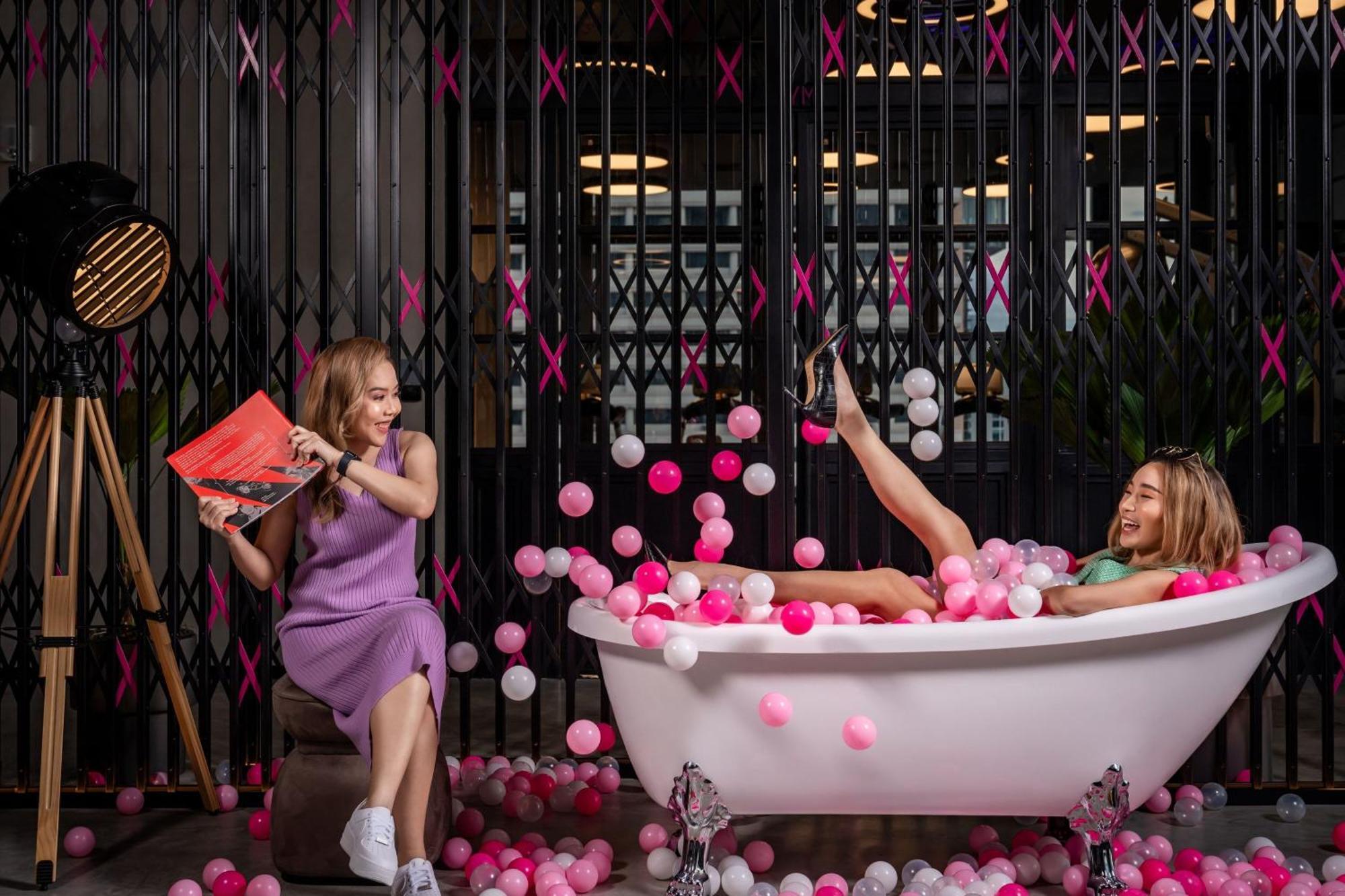 Hotel Moxy Bangkok Ratchaprasong Zewnętrze zdjęcie