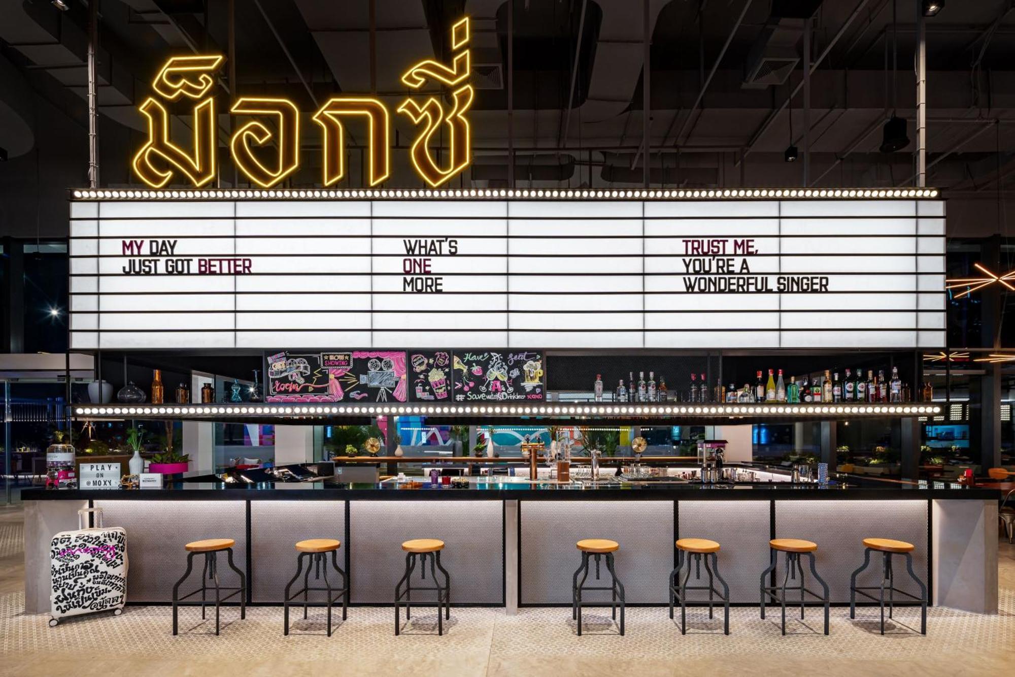 Hotel Moxy Bangkok Ratchaprasong Zewnętrze zdjęcie